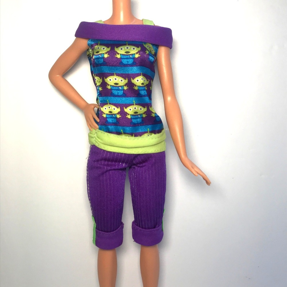 Barbie Doll Clothing 2009 Toy Story 3 Loves The Aliens 2 pc Outfit Set R9297